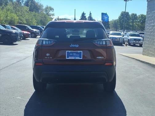 2020 Jeep Cherokee LATITUDE PLUS