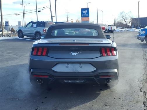 2025 Ford Mustang ECOBOOST PREMIUM