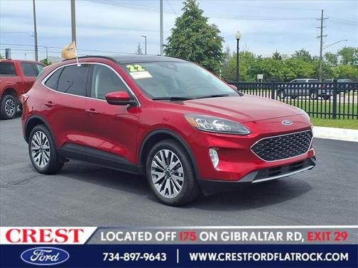 2022 Ford Escape TITANIUM