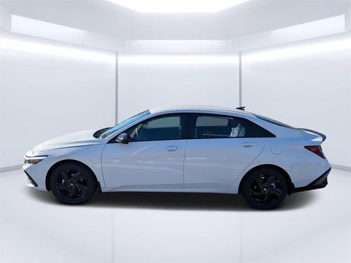 2026 Hyundai ELANTRA Sport