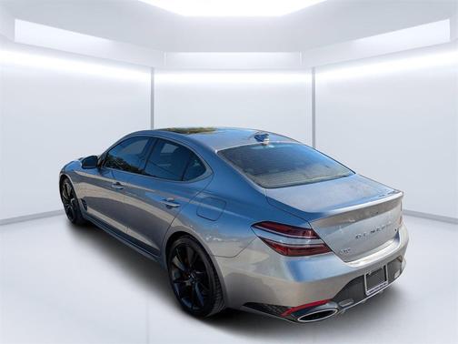 2023 Genesis G70 3.3T RWD