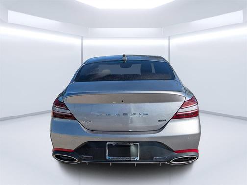 2023 Genesis G70 3.3T RWD
