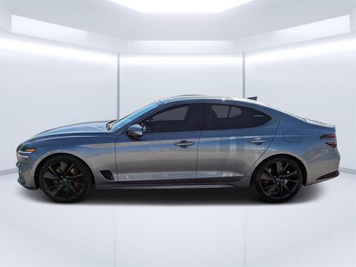 2023 Genesis G70 3.3T RWD