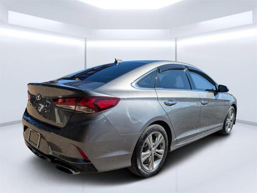 2018 Hyundai SONATA Limited