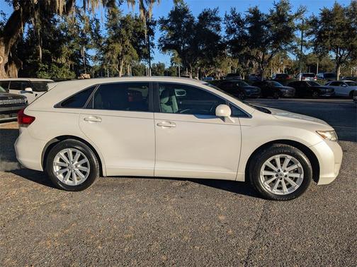2010 Toyota Venza Base