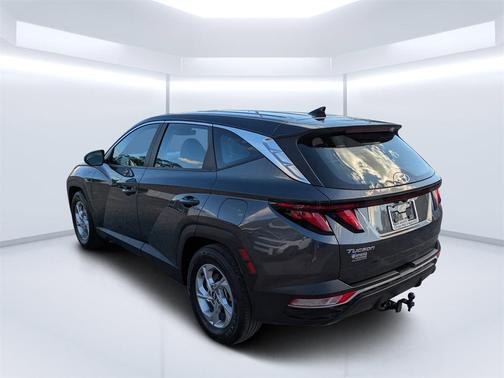 2022 Hyundai TUCSON SE