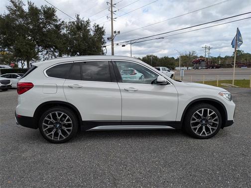 2021 BMW X1 xDrive28i
