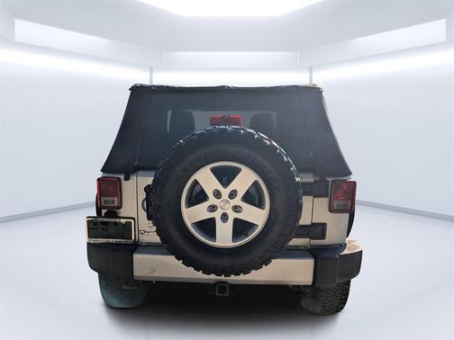 2012 Jeep Wrangler Sahara