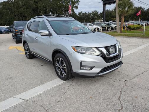 2017 Nissan Rogue SL