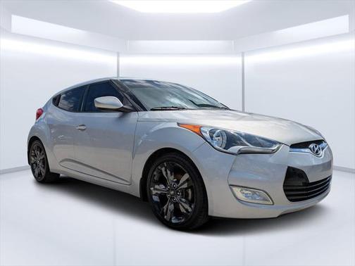 2016 Hyundai Veloster Base