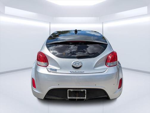 2016 Hyundai Veloster Base