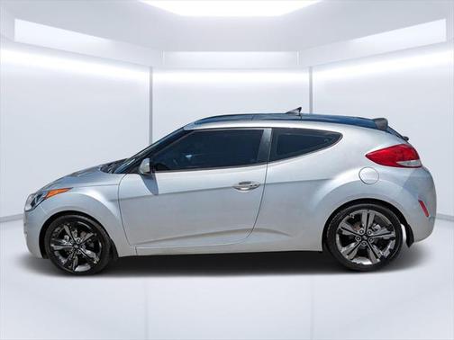 2016 Hyundai Veloster Base