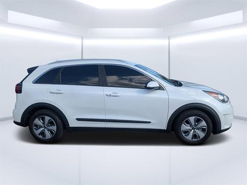 2019 Kia Niro LX