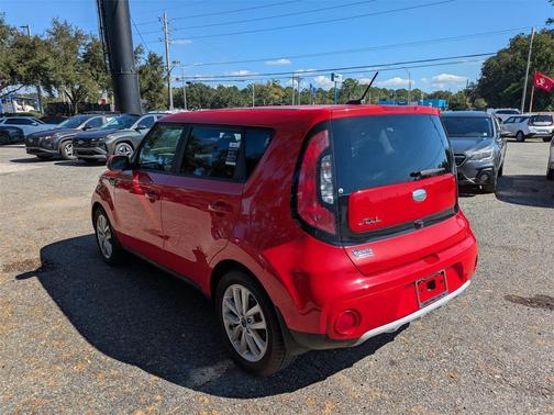 2019 Kia Soul +