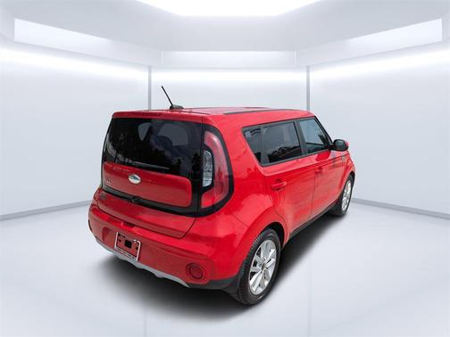 2019 Kia Soul +