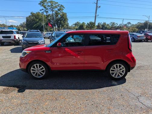 2019 Kia Soul +
