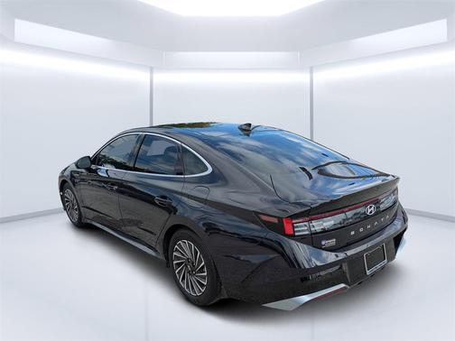2024 Hyundai SONATA Hybrid Limited