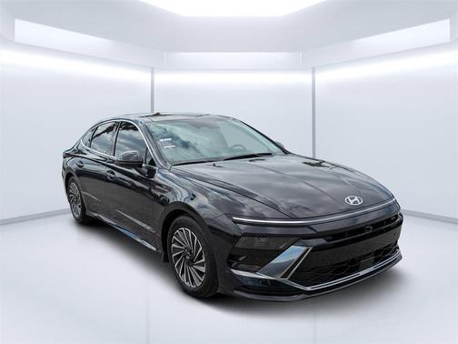 2024 Hyundai SONATA Hybrid Limited