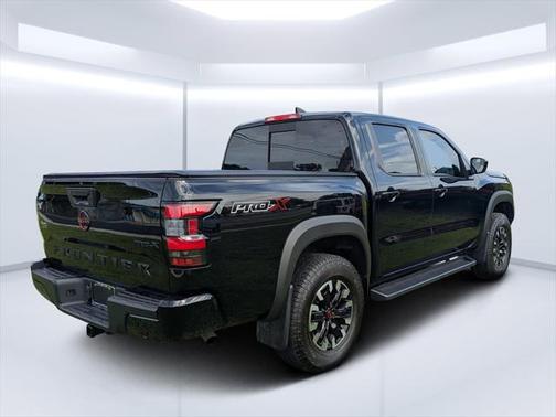 2024 Nissan Frontier PRO-X