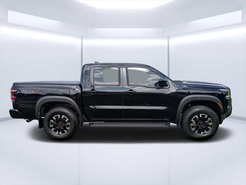 2024 Nissan Frontier PRO-X