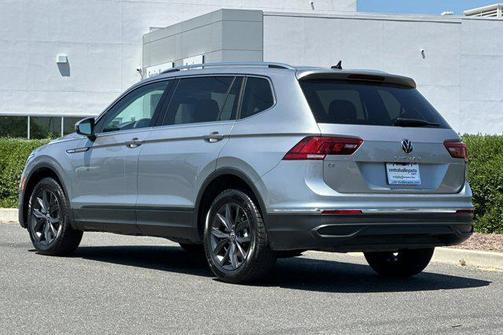 2024 Volkswagen Tiguan 2.0T Wolfsburg Edition