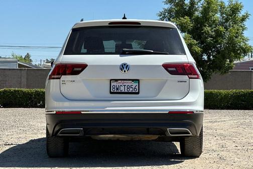 Gray 2021 Volkswagen Tiguan 2.0T SE 4MOTION