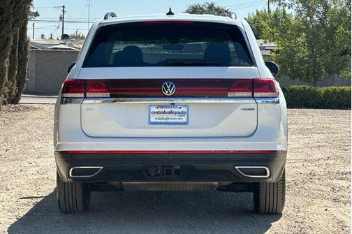 2024 Volkswagen Atlas 2.0T SE w/Technology 4MOTION
