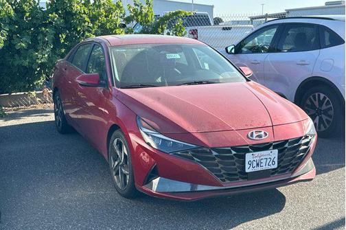2023 Hyundai ELANTRA Limited