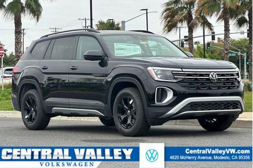 2025 Volkswagen Atlas 2.0T Peak Edition