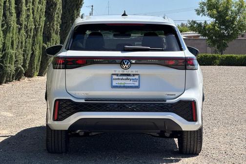 opal white pearl 2026 Volkswagen Tiguan 2.0T SEL R-Line 4MOTION