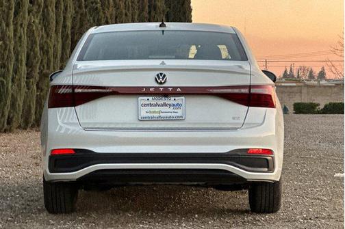 2026 Volkswagen Jetta 1.4T SE