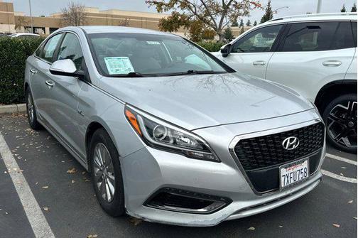 2016 Hyundai SONATA Hybrid SE