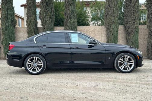 2018 BMW 330e iPerformance