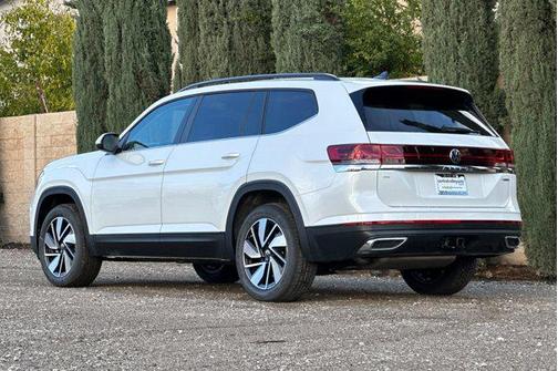 2026 Volkswagen Atlas 2.0T SE w/Technology 4MOTION