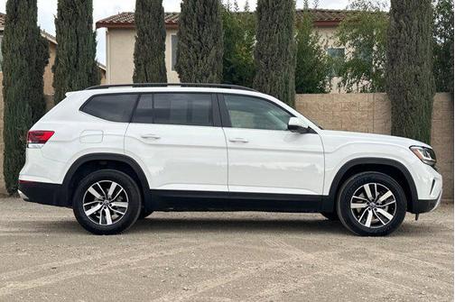2023 Volkswagen Atlas 2.0T SE
