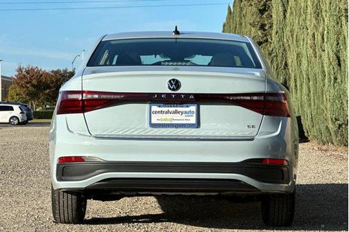 2026 Volkswagen Jetta 1.4T SE