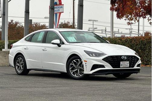 2023 Hyundai SONATA SEL