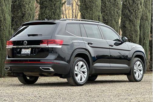 2022 Volkswagen Atlas 2.0T SE w/Technology