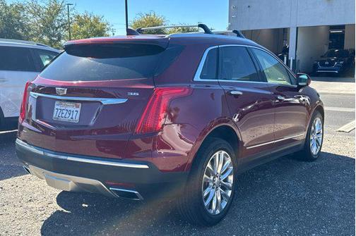 2017 Cadillac XT5 Platinum