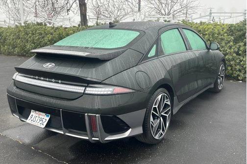 2023 Hyundai IONIQ 6 SEL