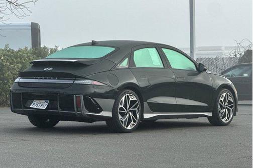 2023 Hyundai IONIQ 6 SEL
