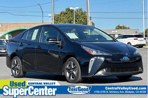 2022 Toyota Prius L