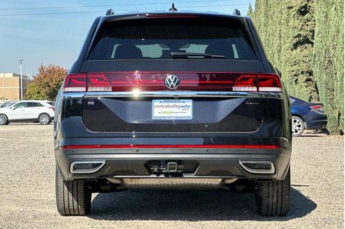 2026 Volkswagen Atlas 2.0T SE w/Technology 4MOTION