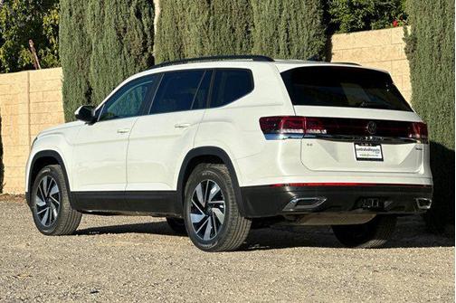 2026 Volkswagen Atlas 2.0T SE w/Technology 4MOTION