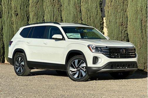 2026 Volkswagen Atlas 2.0T SE w/Technology 4MOTION