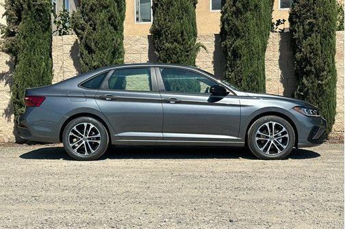 2025 Volkswagen Jetta 1.5T Sport