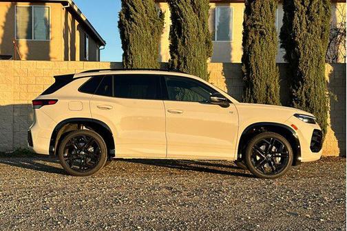 2026 Volkswagen Tiguan 2.0T SE R-Line Black 4MOTION