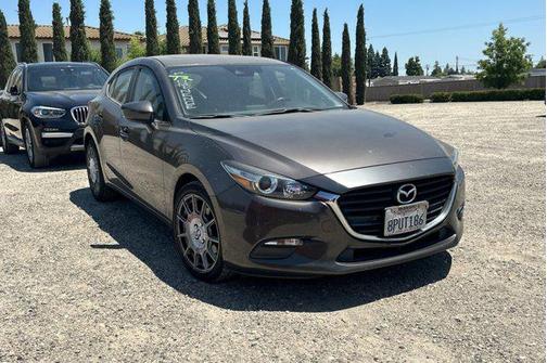 2018 Mazda Mazda3 Touring