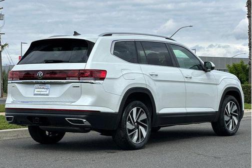 2025 Volkswagen Atlas 2.0T SEL