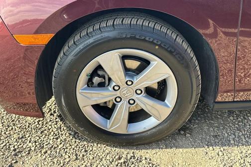Deep Scarlet Pearl 2019 Honda Odyssey EX-L